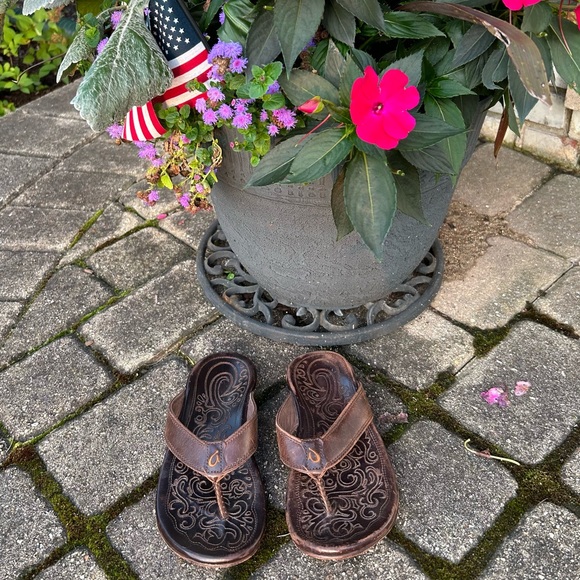 🌊Olukai Sandals Flip Flops🌊Men's 7 + Women's 9🌊 - Picture 5 of 6